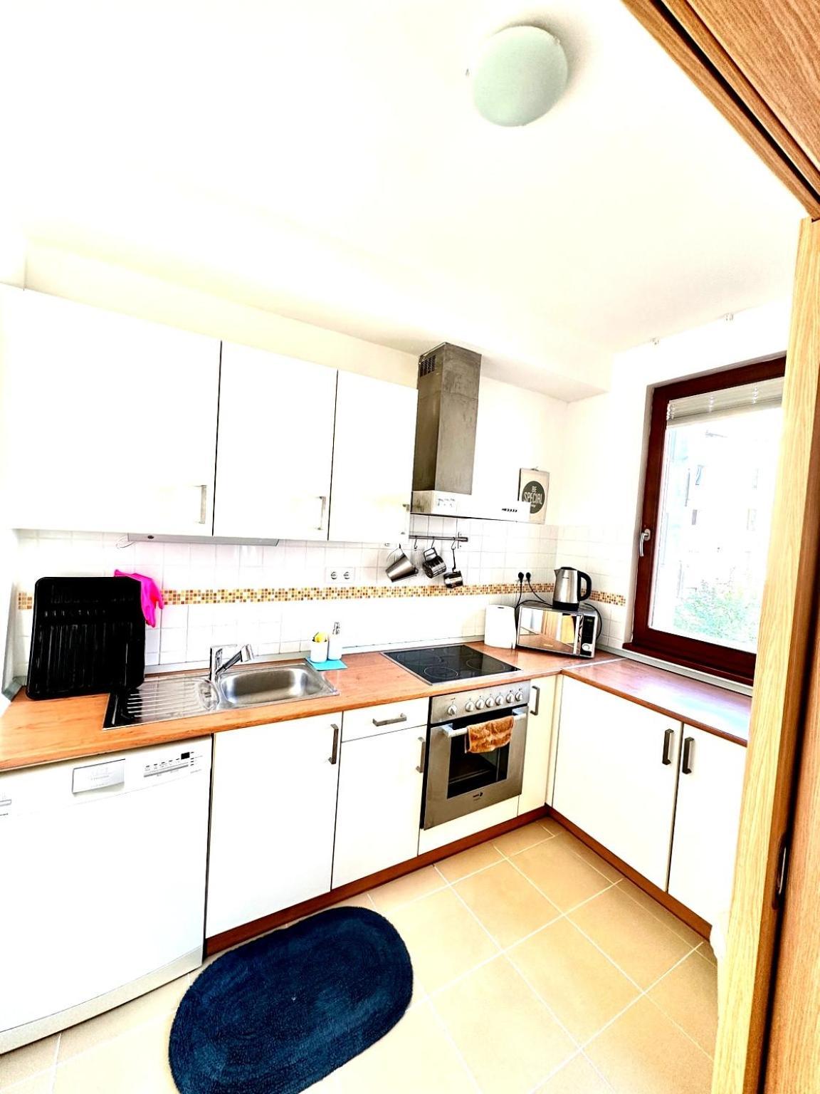 Central Apartment With Balcony Budapest Ngoại thất bức ảnh