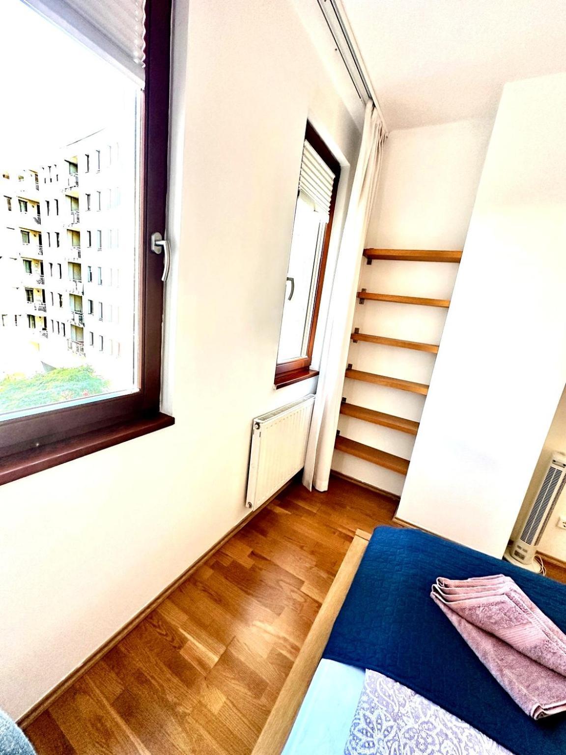 Central Apartment With Balcony Budapest Ngoại thất bức ảnh